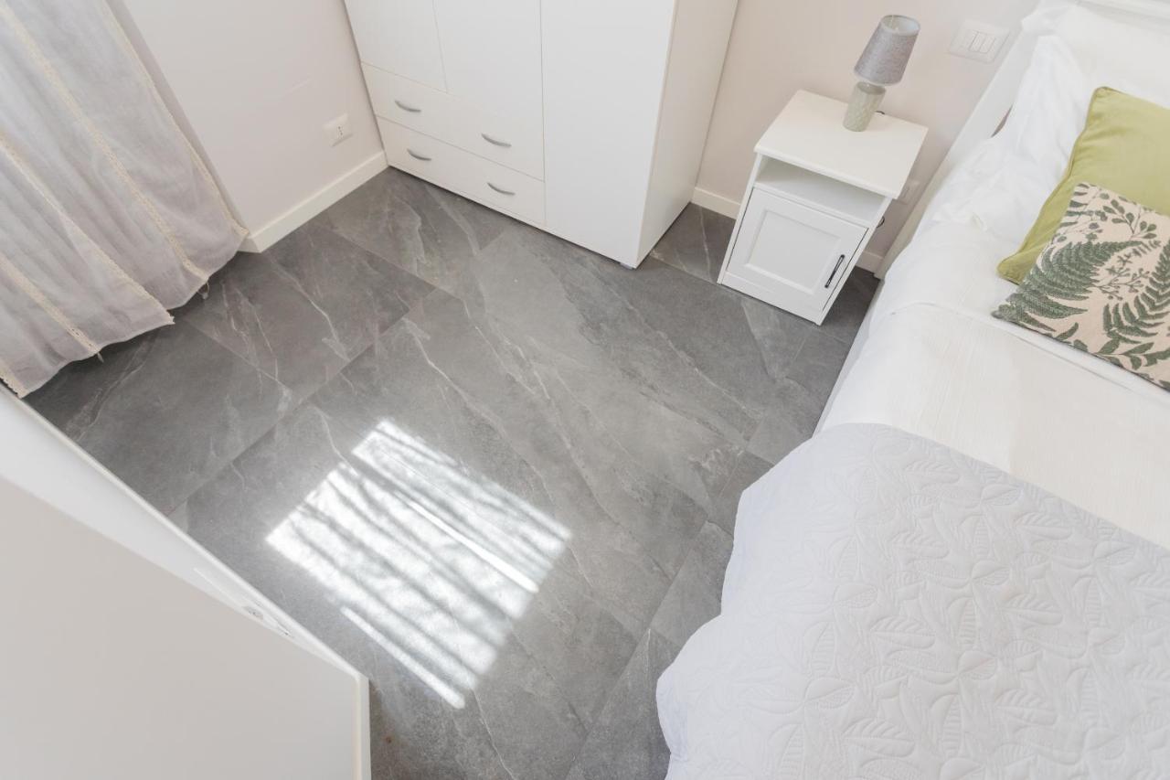 Sant'Agostino Apartments By Rent All Como Exterior foto